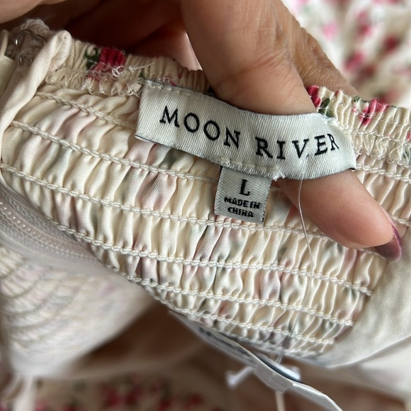 Moon River Maxi Dress - Picture 8 of 11